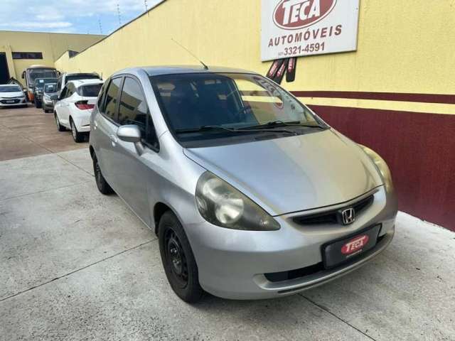 HONDA FIT 1.4 LX 16V FLEX 4P MANUAL 2005