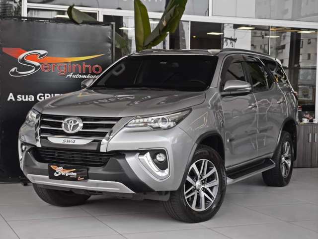 Toyota Hilux sw4 2018 2.8 srx 4x4 7 lugares 16v turbo intercooler diesel 4p automático