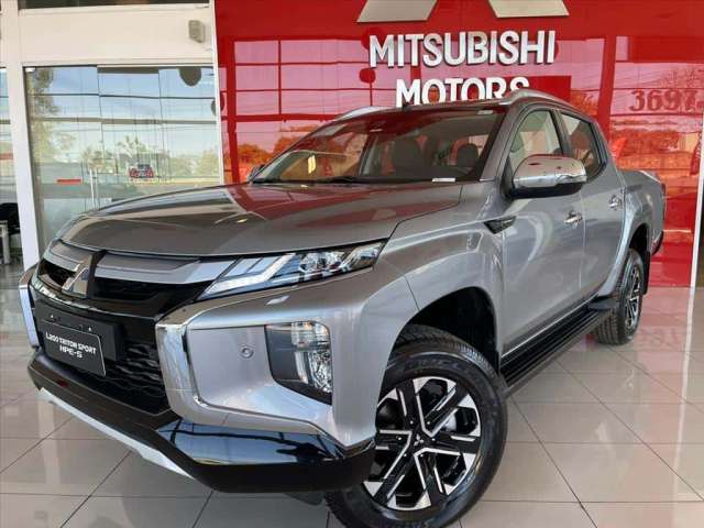 MITSUBISHI L200 TRITON 2.4 16V TURBO DIESEL SPORT HPE-S CD 4P 4X4 AUTOMÁTICO