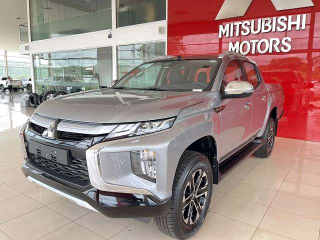 MITSUBISHI L200 TRITON 2.4 16V TURBO DIESEL SPORT HPE-S CD 4P 4X4 AUTOMÁTICO