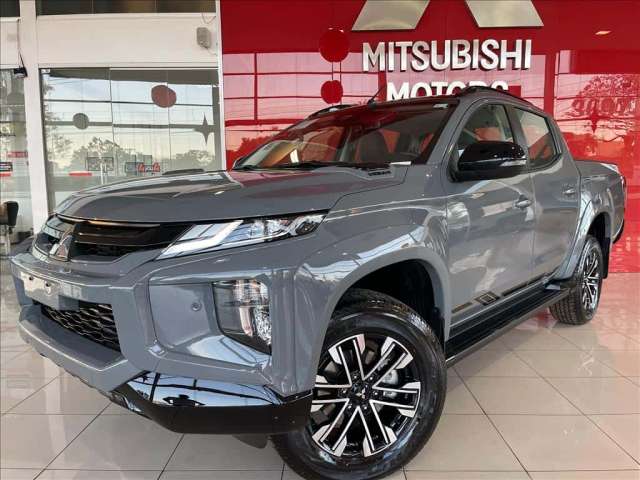 MITSUBISHI L200 TRITON 2.4 16V TURBO DIESEL SPORT HPE-S URBAN CD 4P 4X4 AUTOMÁTICO