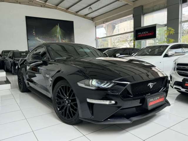 FORD MUSTANG GT Premium 5.0 V8