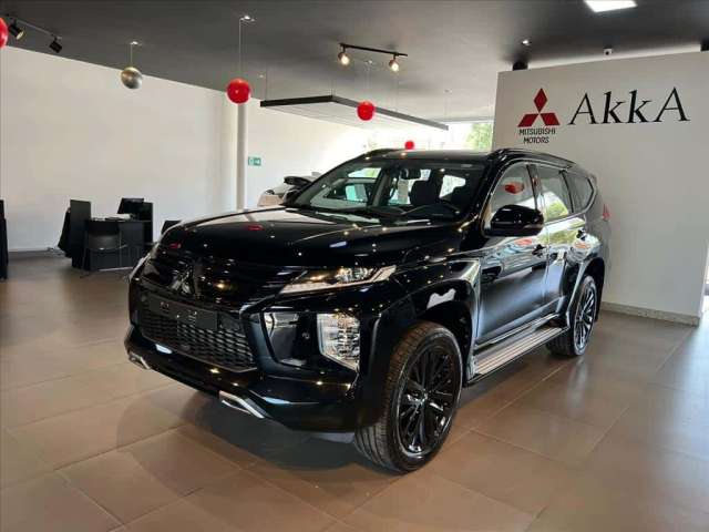 MITSUBISHI PAJERO SPORT 2.4 16V MIVEC TURBO DIESEL LEGEND BLACK AWD AUTOMÁTICO