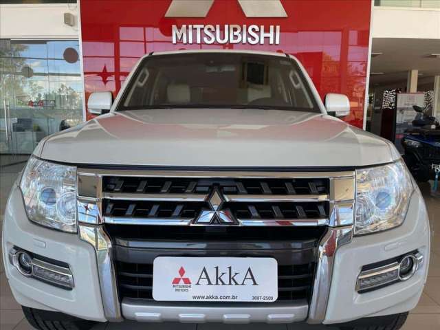 MITSUBISHI PAJERO FULL 3.2 HPE 4X4 16V TURBO INTERCOOLER DIESEL 4P AUTOMÁTICO