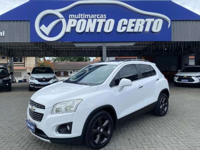 Chevrolet Tracker LTZ 1.8 16V Flex 4x2 Aut.  - Branca - 2014/2015