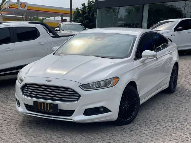 Ford Fusion Titanium 2.0 GTDI Eco. Fwd Aut.