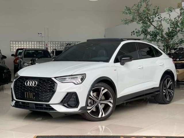 Audi Q3 SPB Perf. Black 2.0 TFSI Tipt. Quat.