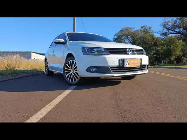 JETTA Highline 2.0 TSI 16V 4p Tiptronic