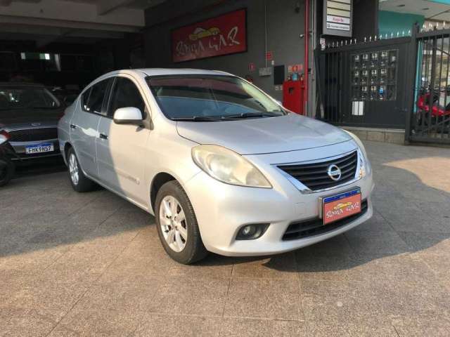 NISSAN VERSA