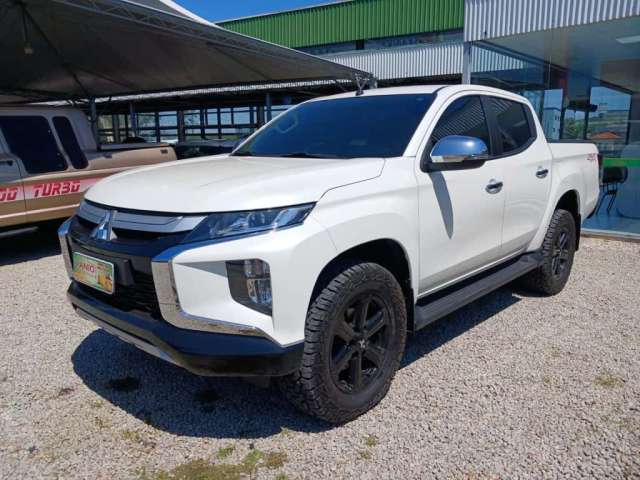 Mitsubishi L200 Triton Sport HPE 2.4 CD Diesel Aut.