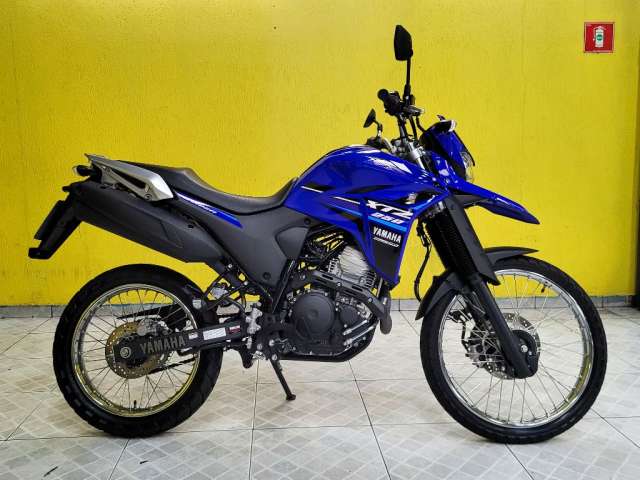 XTZ Lander 250 2024 Flex | APENAS 4.000 KM NA GARANTIA FÁBRICA!