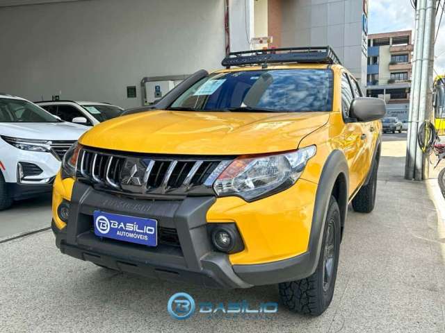 Mitsubishi L200 triton 2022 2.4 16v turbo diesel savana gls cd 4x4 automático