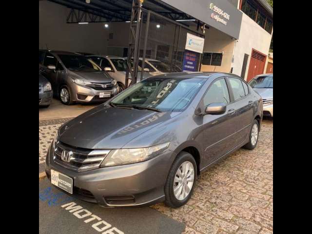 CITY Sedan LX 1.5 Flex 16V 4p Aut.