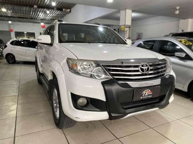 Toyota Hilux sw4 2013 2.7 sr 4x2 16v flex 4p automático