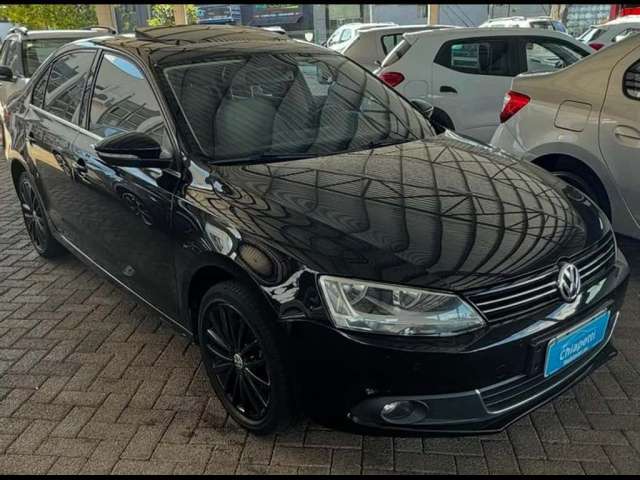 VOLKSWAGEN JETTA 2.0 CONFORTLINE 2011