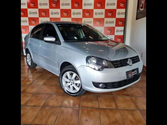 VOLKSWAGEN POLO SEDAN 1.6 MI 8V TOTAL FLEX 2013