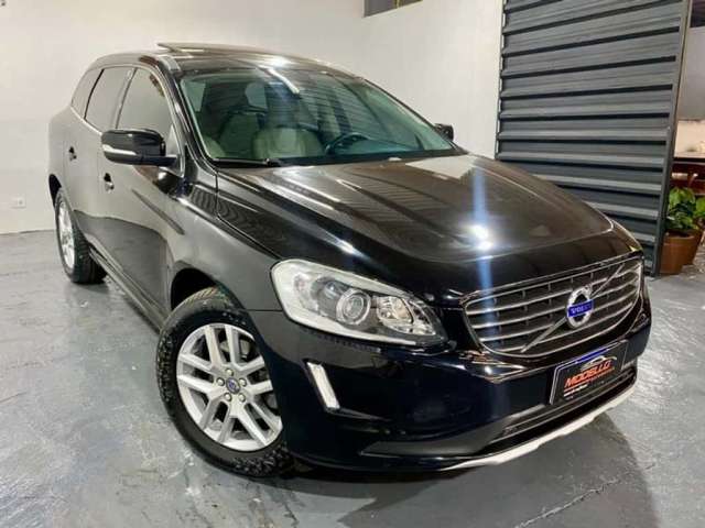 VOLVO XC 60 2.0 T5 MOM 2017