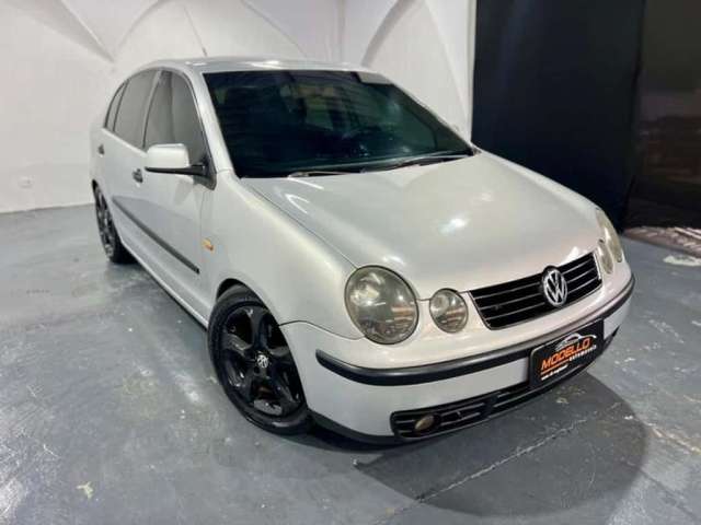 VOLKSWAGEN POLO SEDAN 1.6 2005