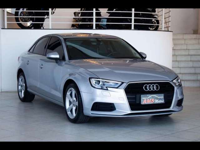 AUDI A3 LIMOUSINE _4P_ 2018