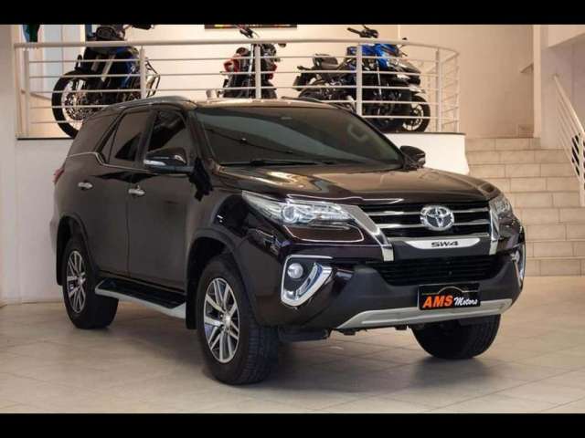 TOYOTA HILUX SW SRX A4FD 2017