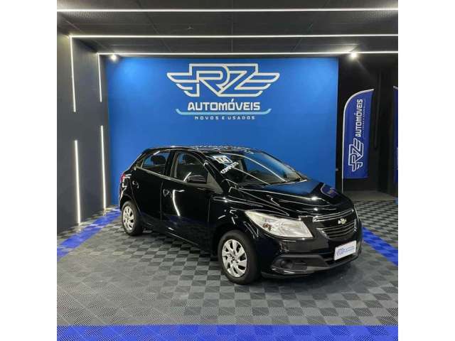 Chevrolet Onix 1.0MT LT - Preta - 2013/2014