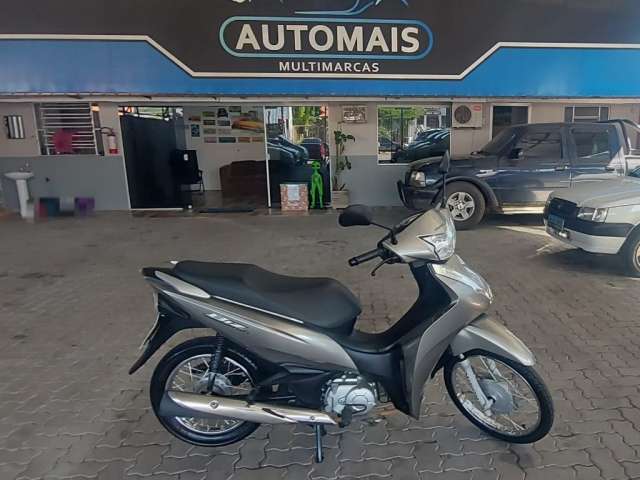 moto com 7988 mil km