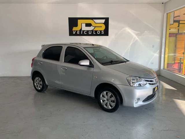 Toyota Etios 2014 1.3 x 16v flex 4p manual