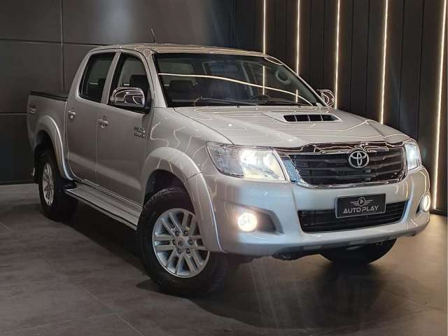 Toyota Hilux CD SRV D4-D 4x4 3.0  TDI Dies  - Prata - 2013/2013