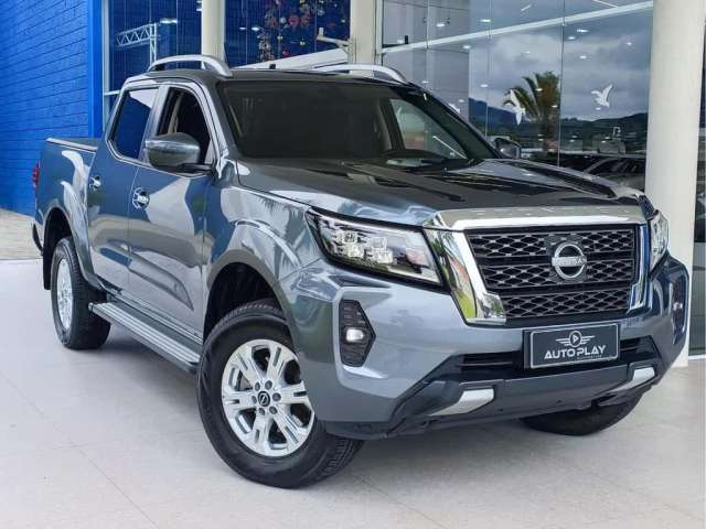 Nissan Frontier XE CD 4x4 2.3 Bi-TB Diesel Aut.  - Cinza - 2023/2024