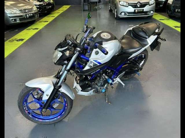 YAMAHA MT03 2017