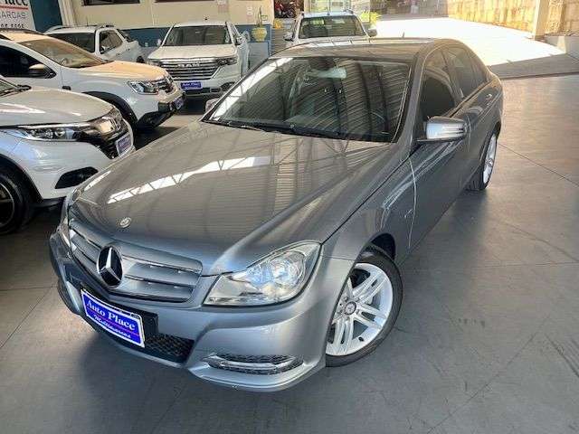 MERCEDES BENZ C-180 CGI 2012 COM 60 MIL KM! IMPECÁVEL!