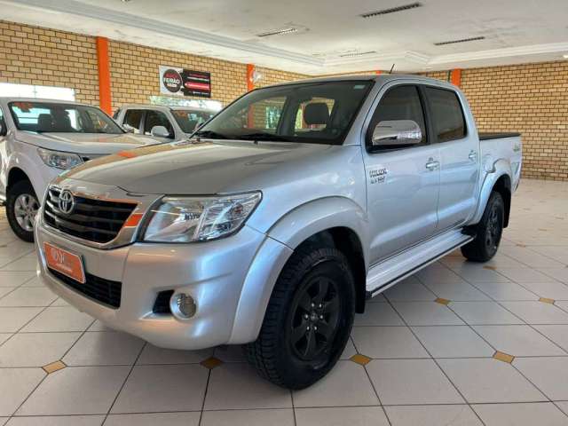 Toyota Hilux CD SRV 4x4 2.7 Flex 16V Aut. 2013 Flex