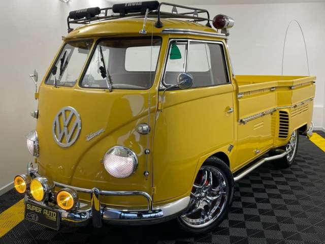 Volkswagen Kombi Pick Up  - Amarela - 1975/1975