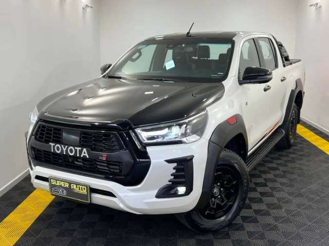 Toyota Hilux GRS 4X4 224CV - Branca - 2022/2022