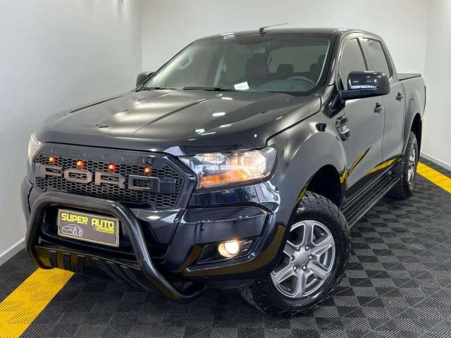 Ford Ranger RANGER XLS CD 4X2 - Preta - 2019/2019