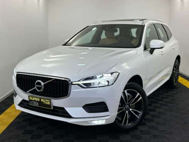 Volvo XC60 D5 MOMENTUM 235CV 4X4  - Branca - 2018/2019