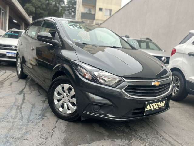 Chevrolet Onix 1.0 Lt manual 2019 km baixíssimo