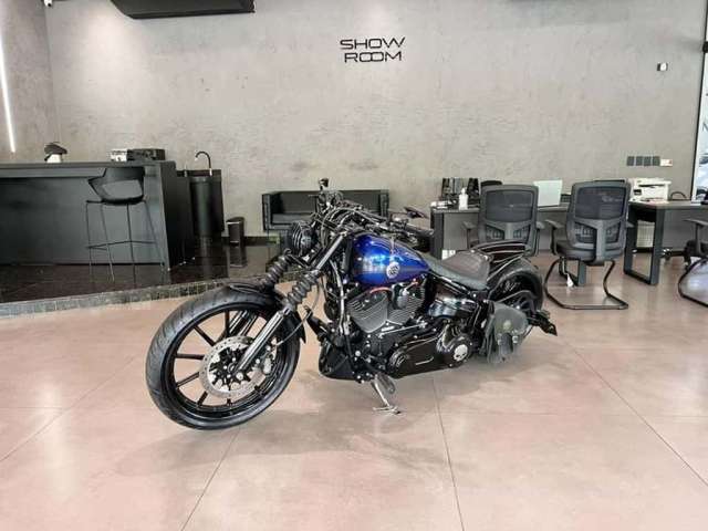 HARLEY-DAVIDSON FXSB 2015