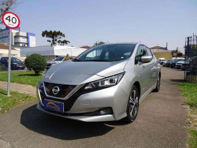 NISSAN LEAF 2022