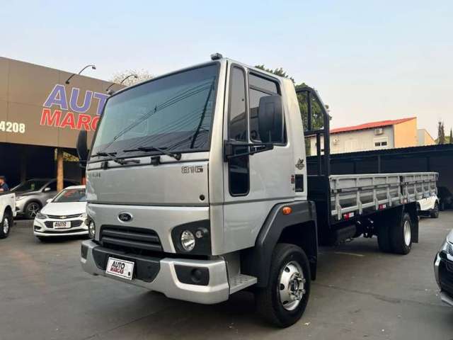 FORD CARGO 816 S 2015