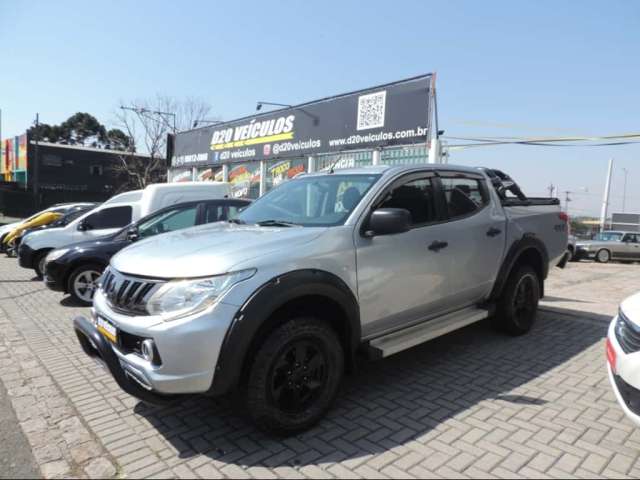 Mitsubishi L200 TRITON 2.4 16V TURBO DIESEL SPORT GL CD 4P 4X4 MANUAL