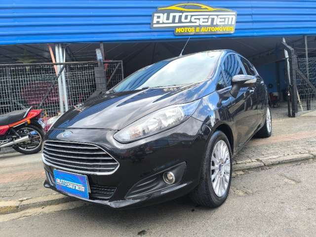 Fiesta se Ano 2017 1.6 cambio manual.