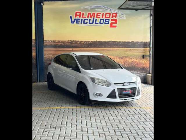 Ford FOCUS 1.6 S 16V FLEX 4P POWERSHIFT