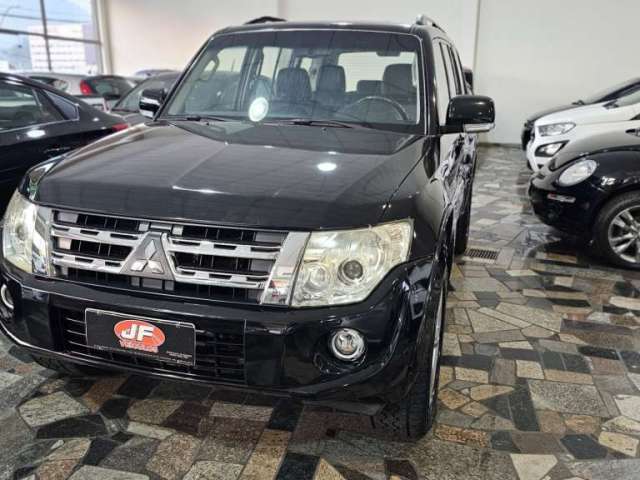 MITSUBISHI PAJERO FULL