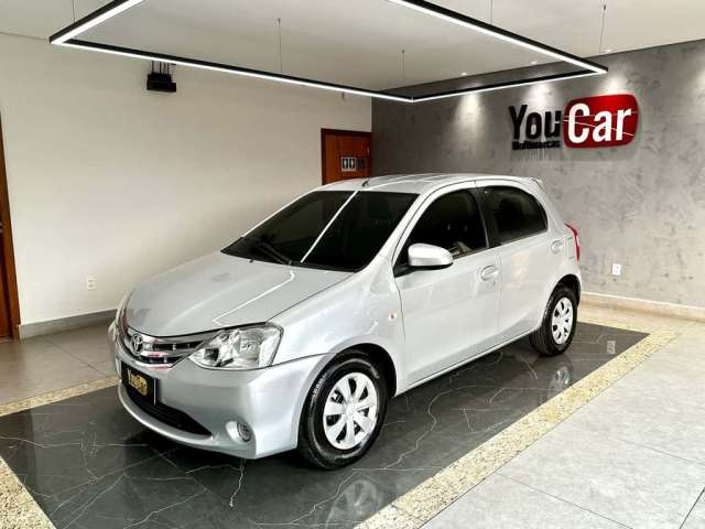 TOYOTA ETIOS 1.3 X 16V 4P