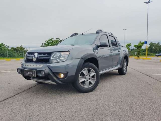 RENAULT DUSTER OROCH 2.0 MANUAL - 2016