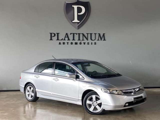 Honda New Civic LXS mecanico  - Prata - 2008/2008