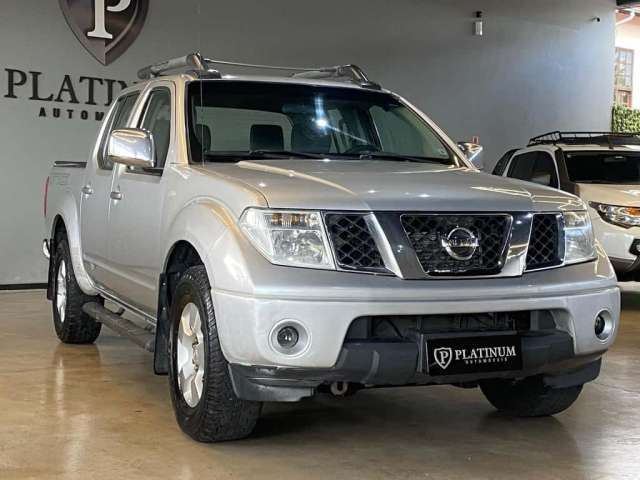 Nissan Frontier SE 25 X4 - Prata - 2011/2011