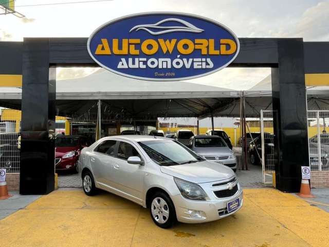 Chevrolet Cobalt LT 1.8 8V Econo.Flex 4p Mec.  - Prata - 2013/2013