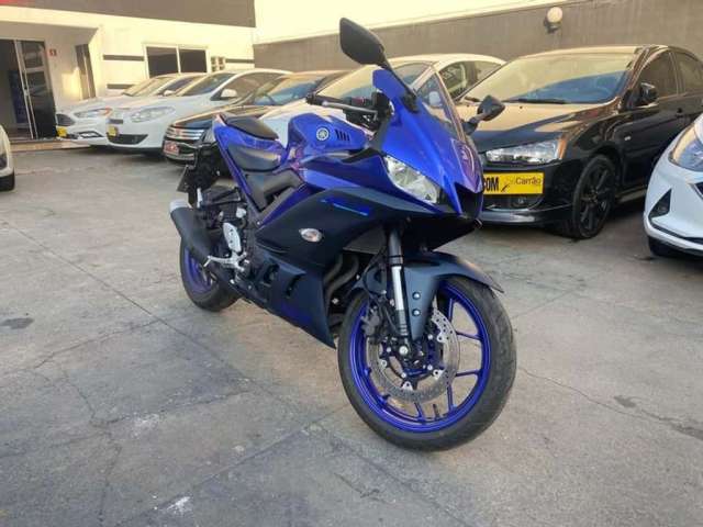 YAMAHA YZF R3 2023